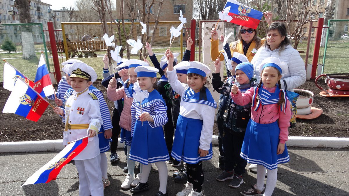 Парад Победы в детском саду «Улыбка»